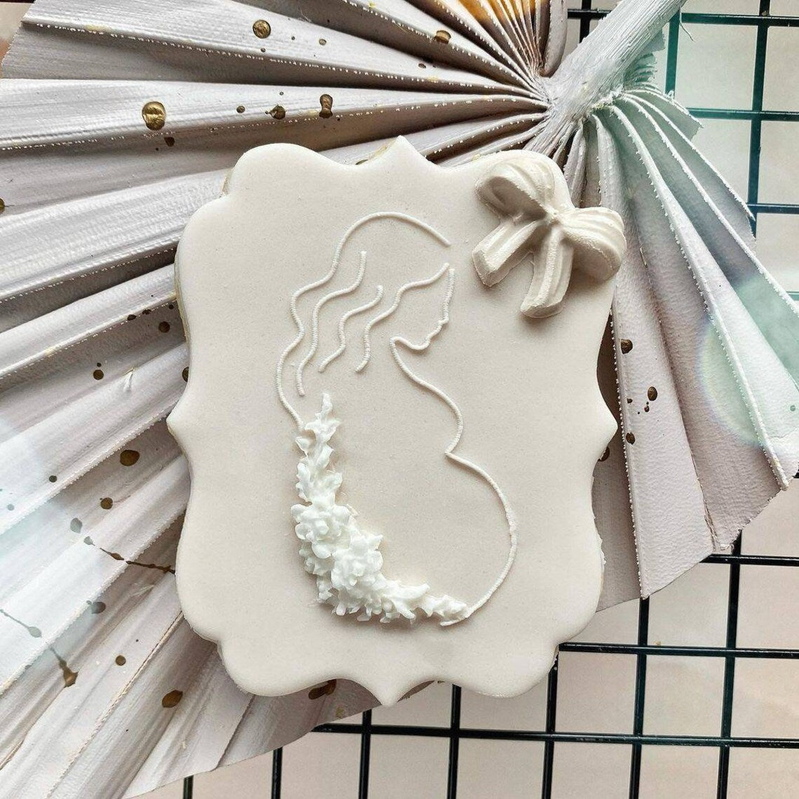Baby shower 'Pregnancy line draw' fondant embossers (cookie stamp)