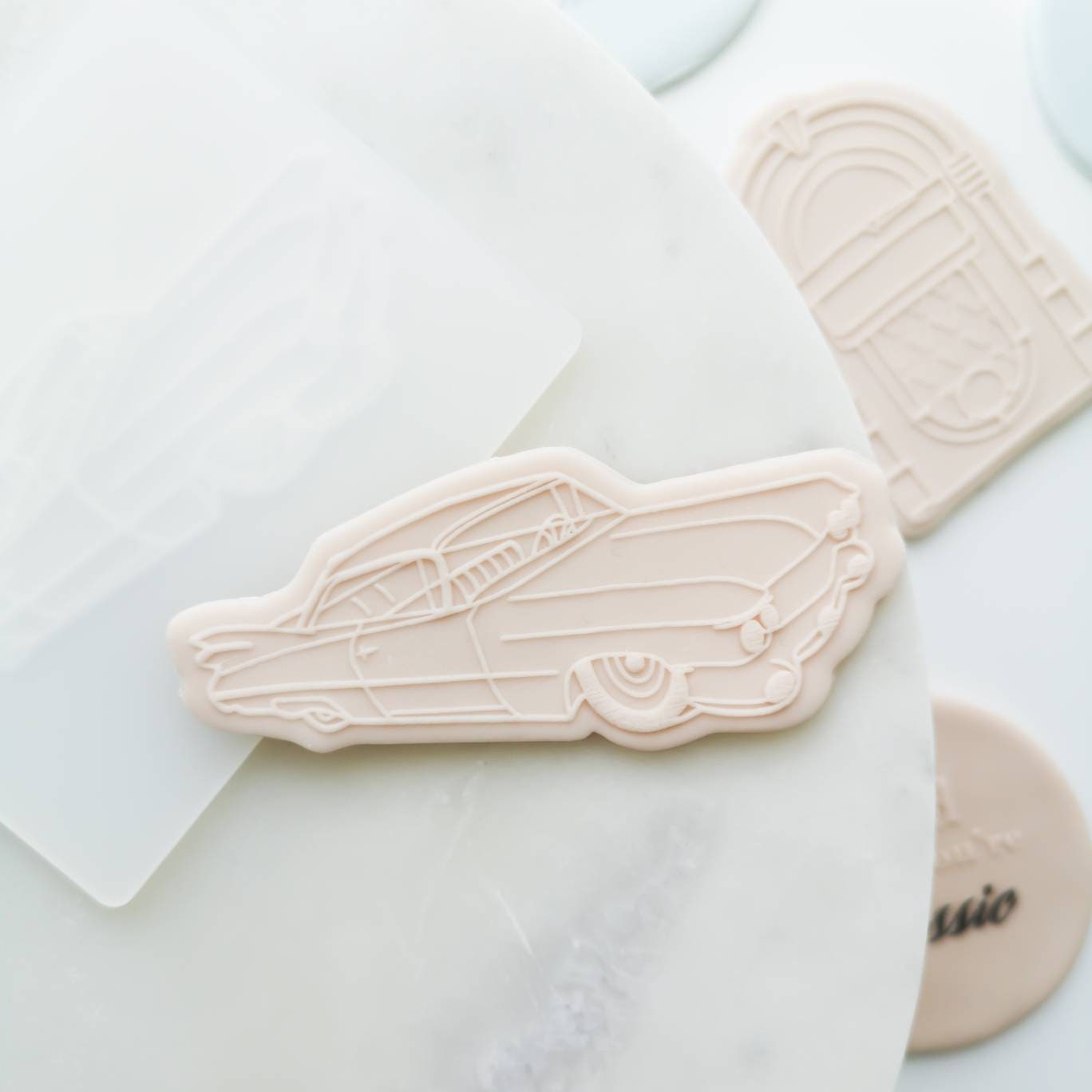 Cadillac fondant embossers (cookie stamp) & cutter