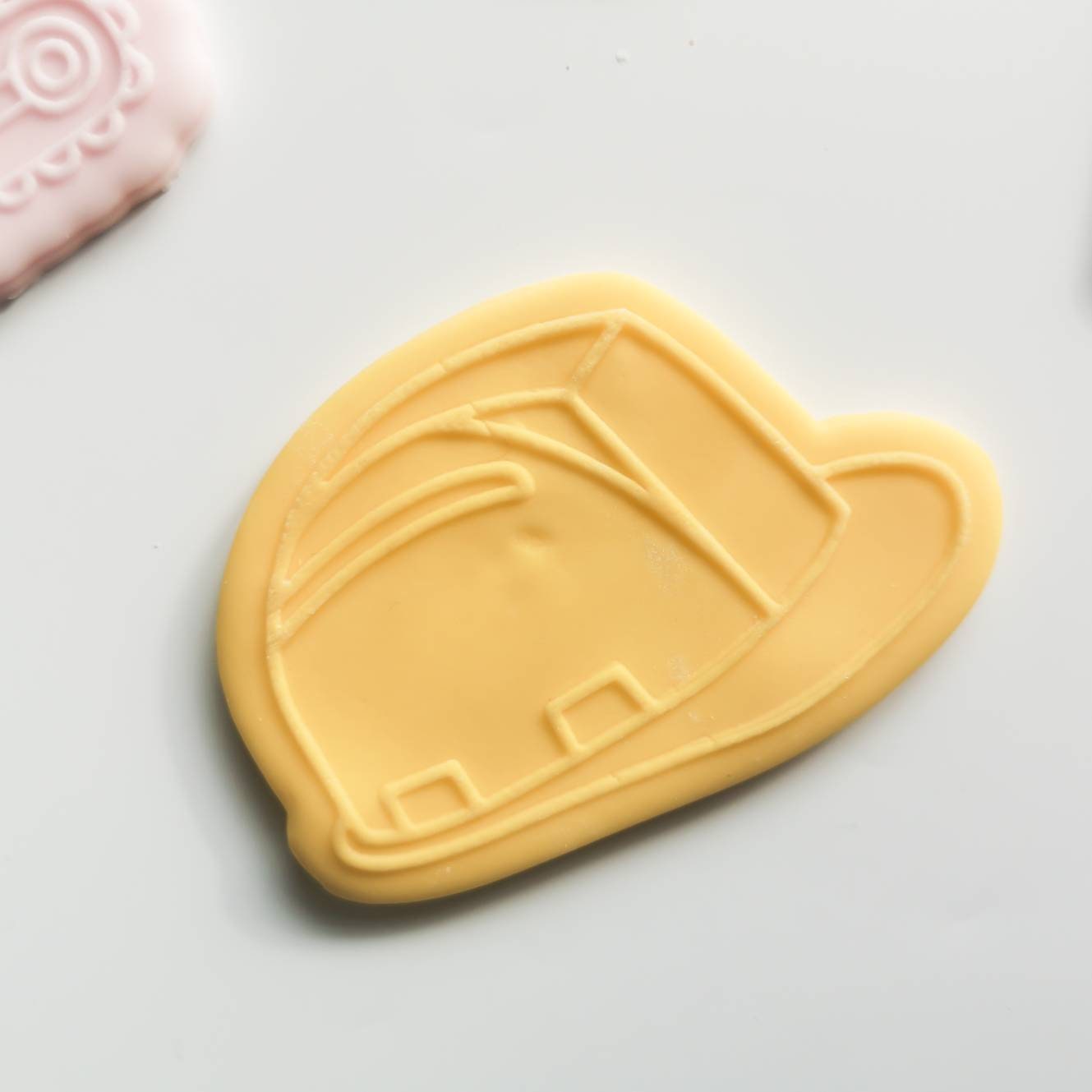 Helmet fondant embossers (cookie stamp) & cutter