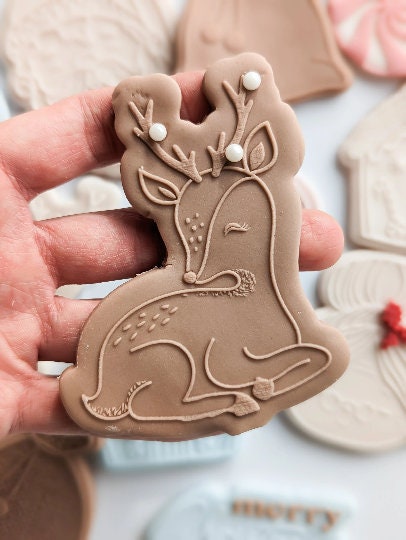 Deer fondant embosser (cookie stamp) and cutter