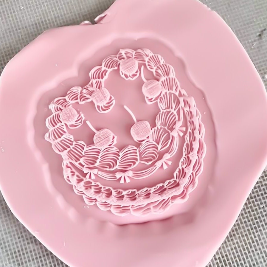 Retro Cake fondant embossers (cookie stamp) and cutter